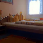 Pensionat Pension Borna 3*